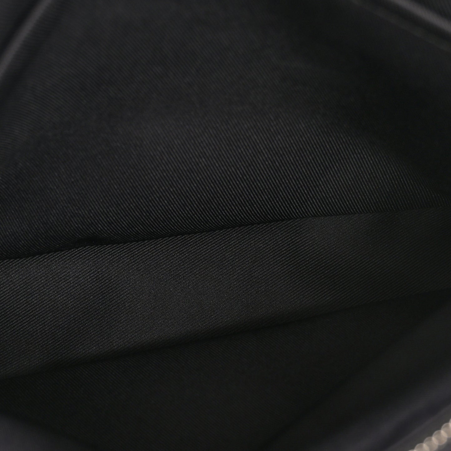 Taiga Roman PM Messenger Black