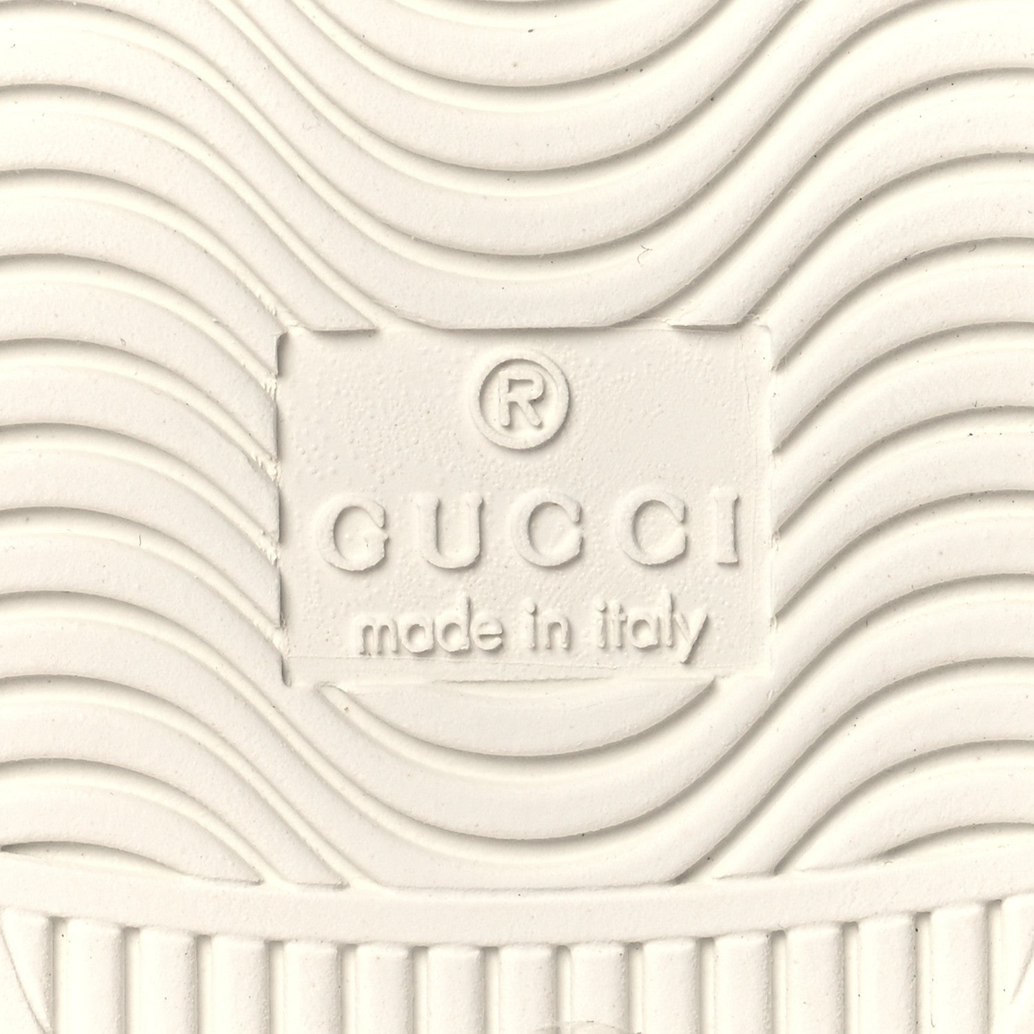 Gucci Calfskin Miro Soft Snakeskin Womens Ace Sneakers 36.5 White 7 of 9
