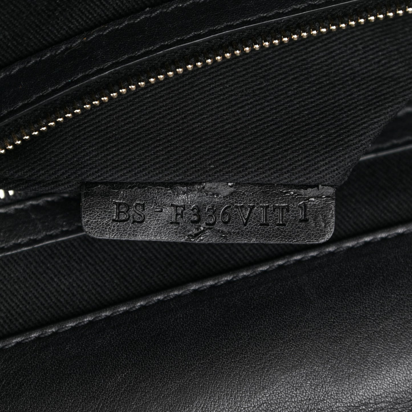 Vitello Medium Glam Lock Rockstud Flap Black