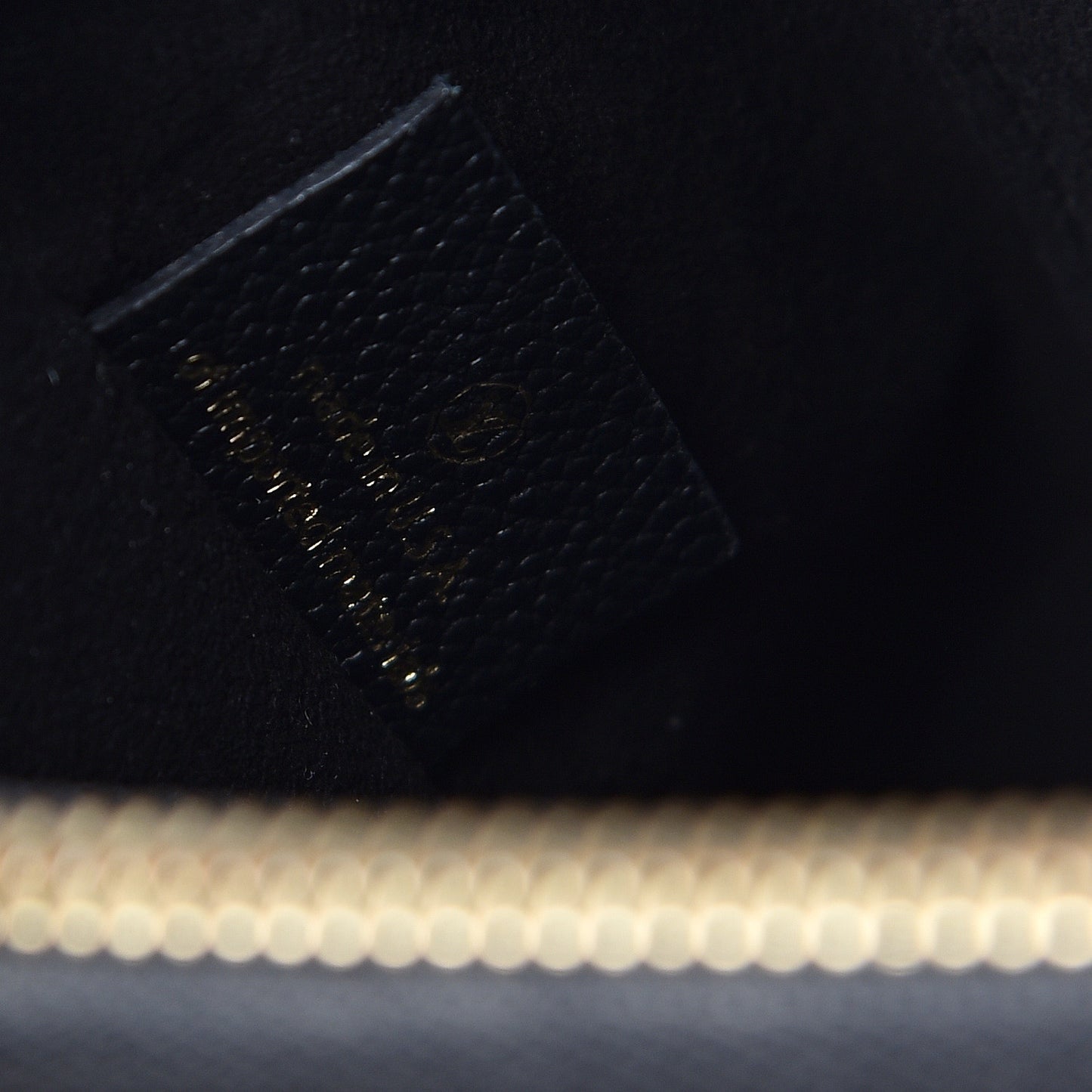 Monogram Venus Black