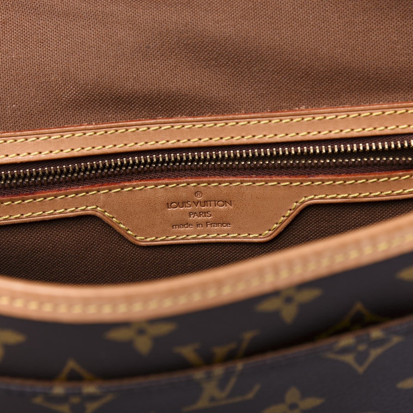 Monogram Sologne