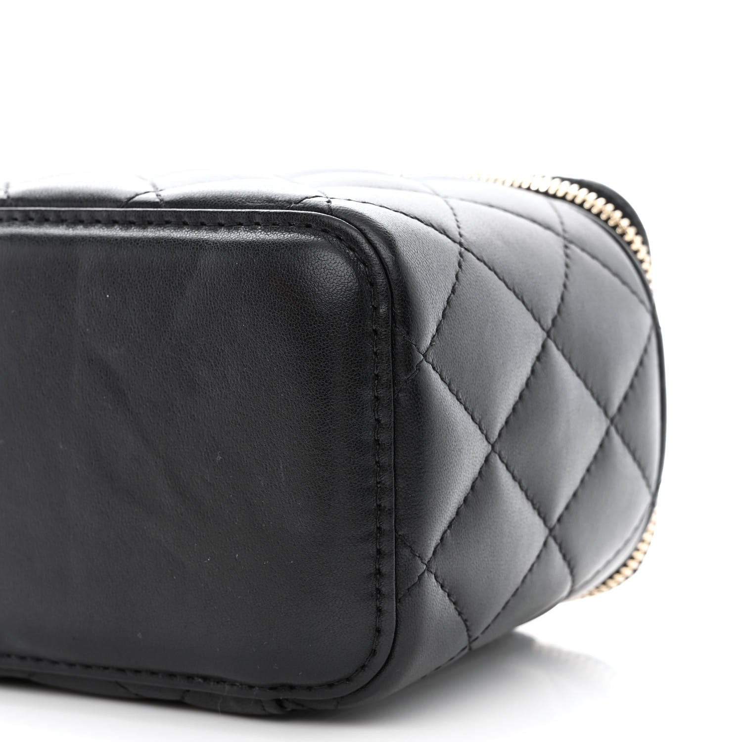 Chanel Lambskin Quilted Pearl Crush Small Vanity Case With Chain Black 10 of 10