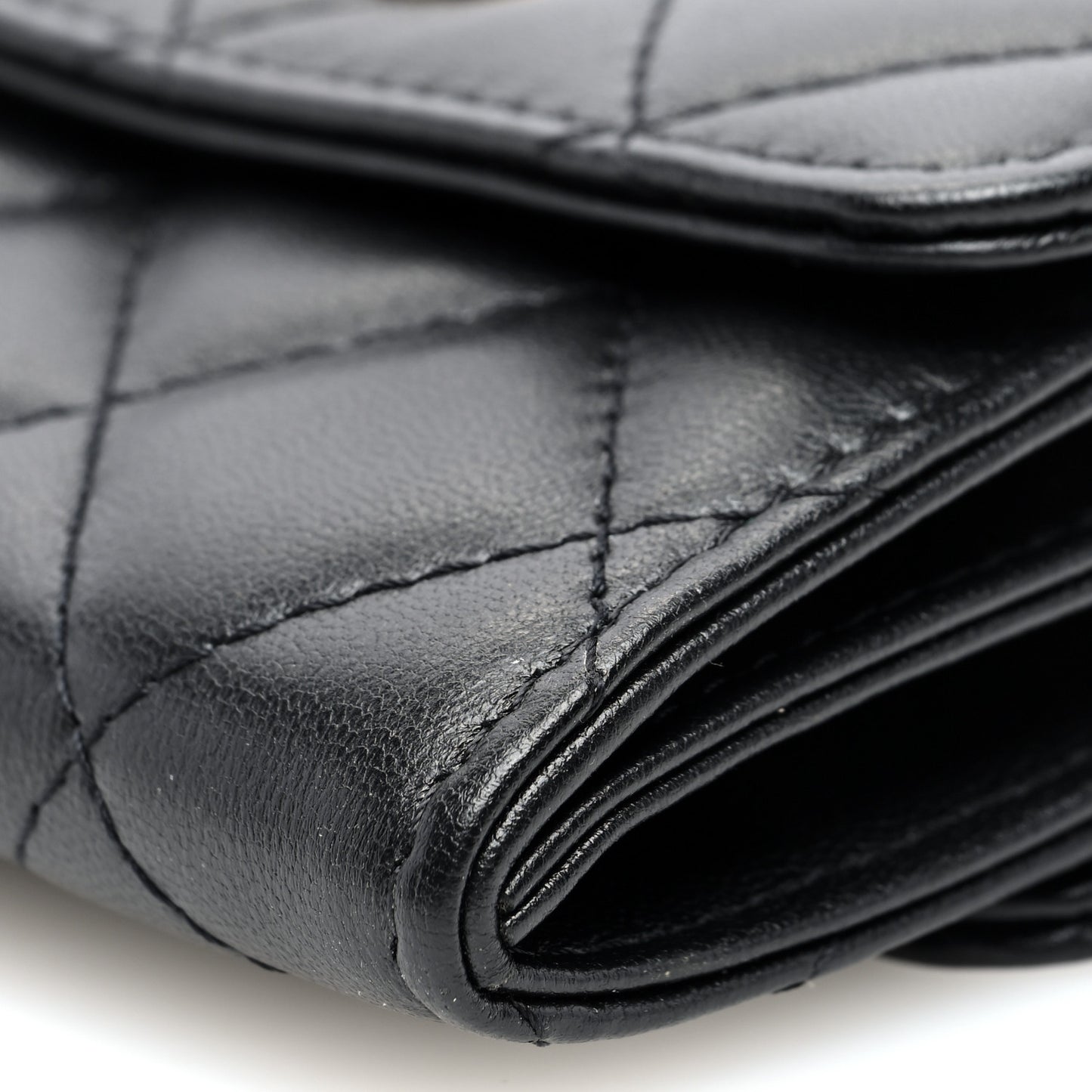 Lambskin Quilted Card Holder with Chain Black