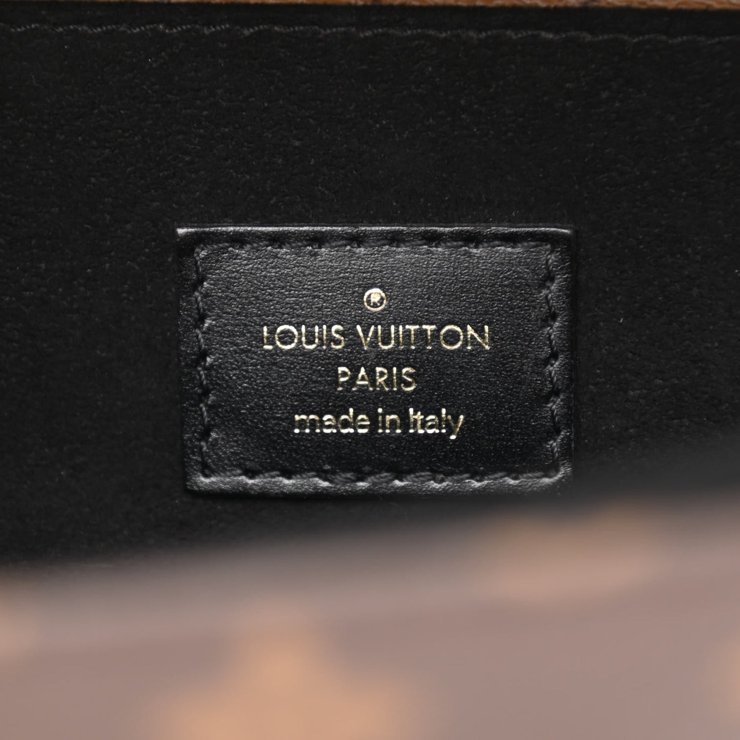 Reverse Monogram Pochette Metis