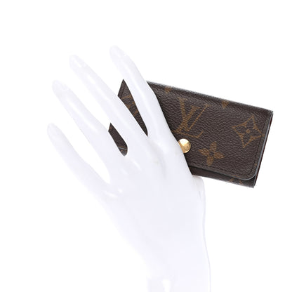 Louis Vuitton Monogram 4 Key Multicles Holder 2 of 7