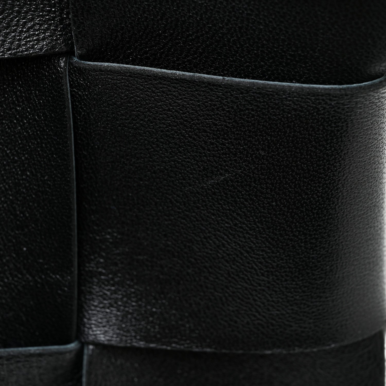 Bottega Veneta Nappa Maxi Intrecciato Cassette Bucket Bag Black 10 of 11