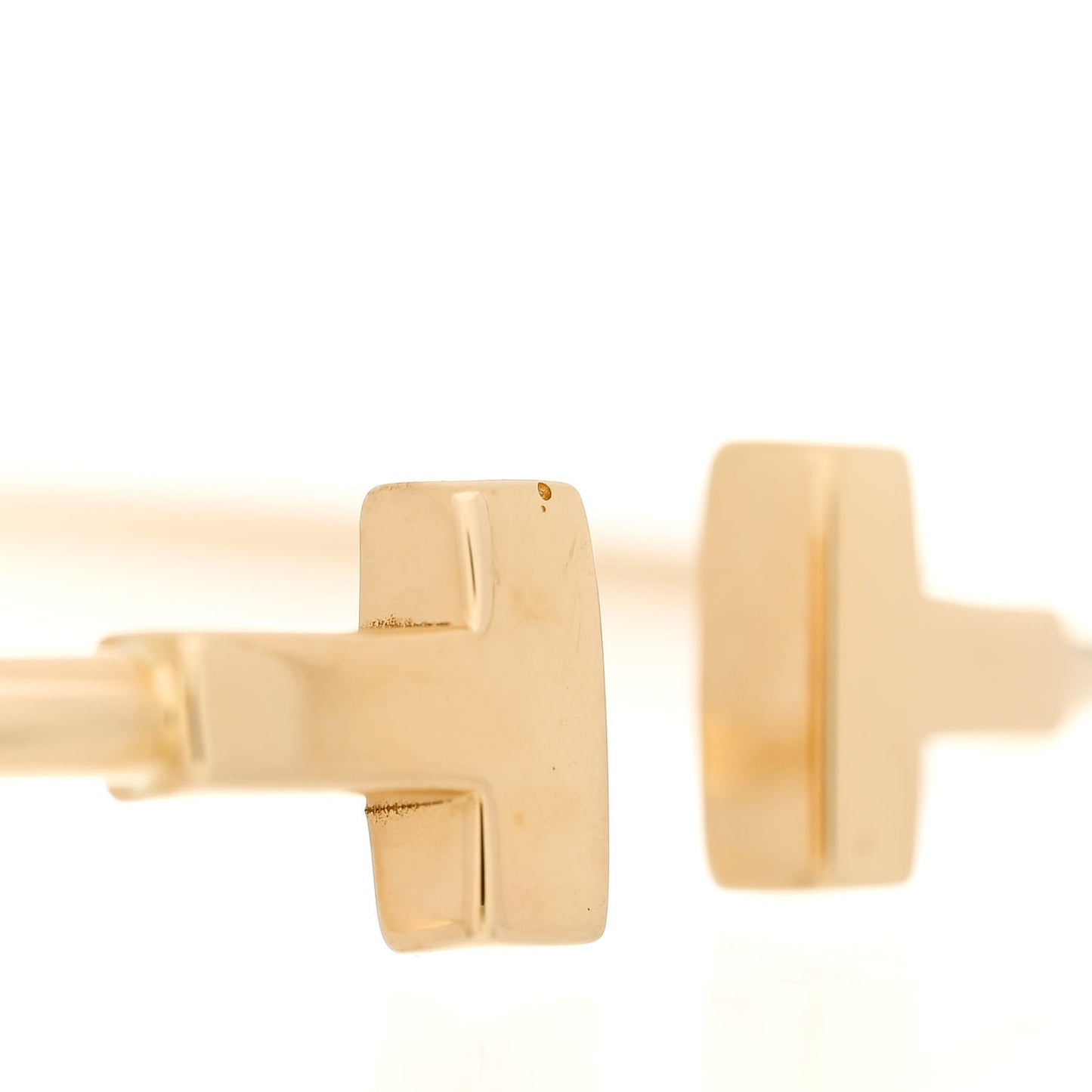 18K Yellow Gold Narrow T Wire Bracelet