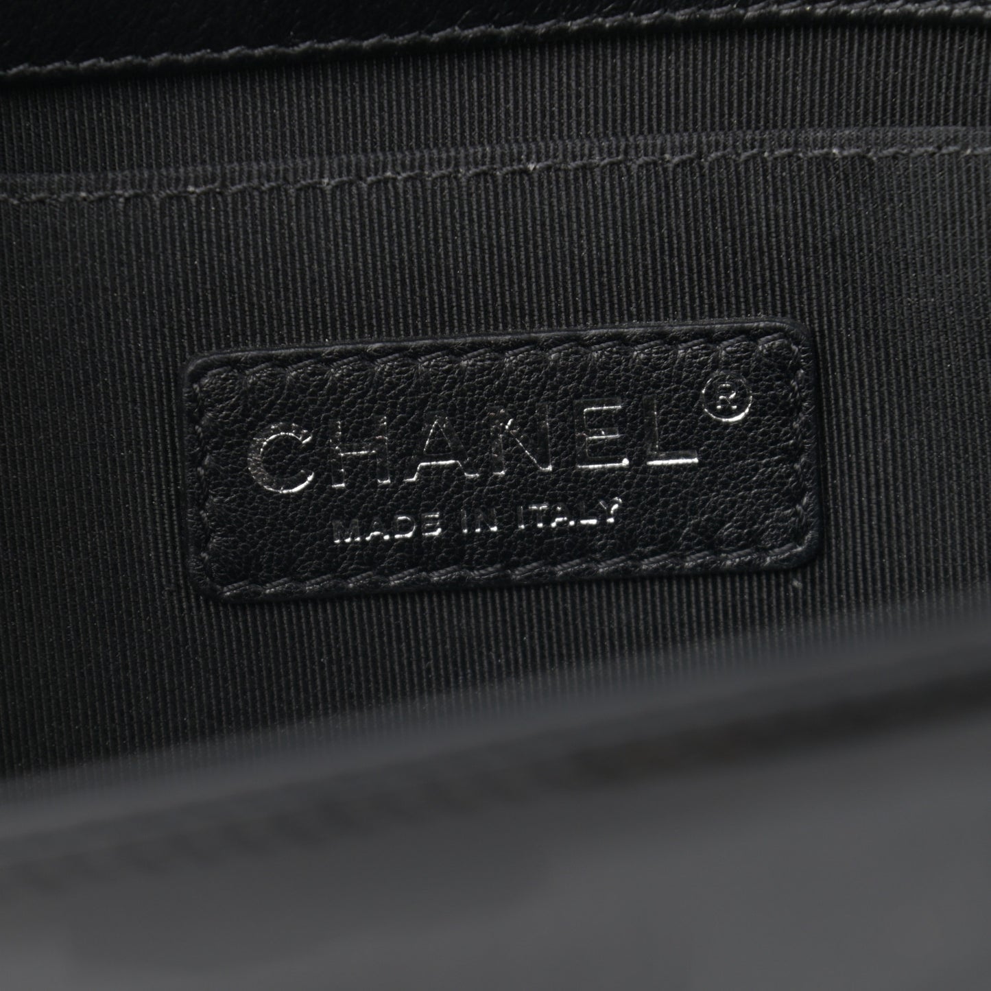 Patent Calfskin Quilted Medium Plexiglass Boy Flap Black