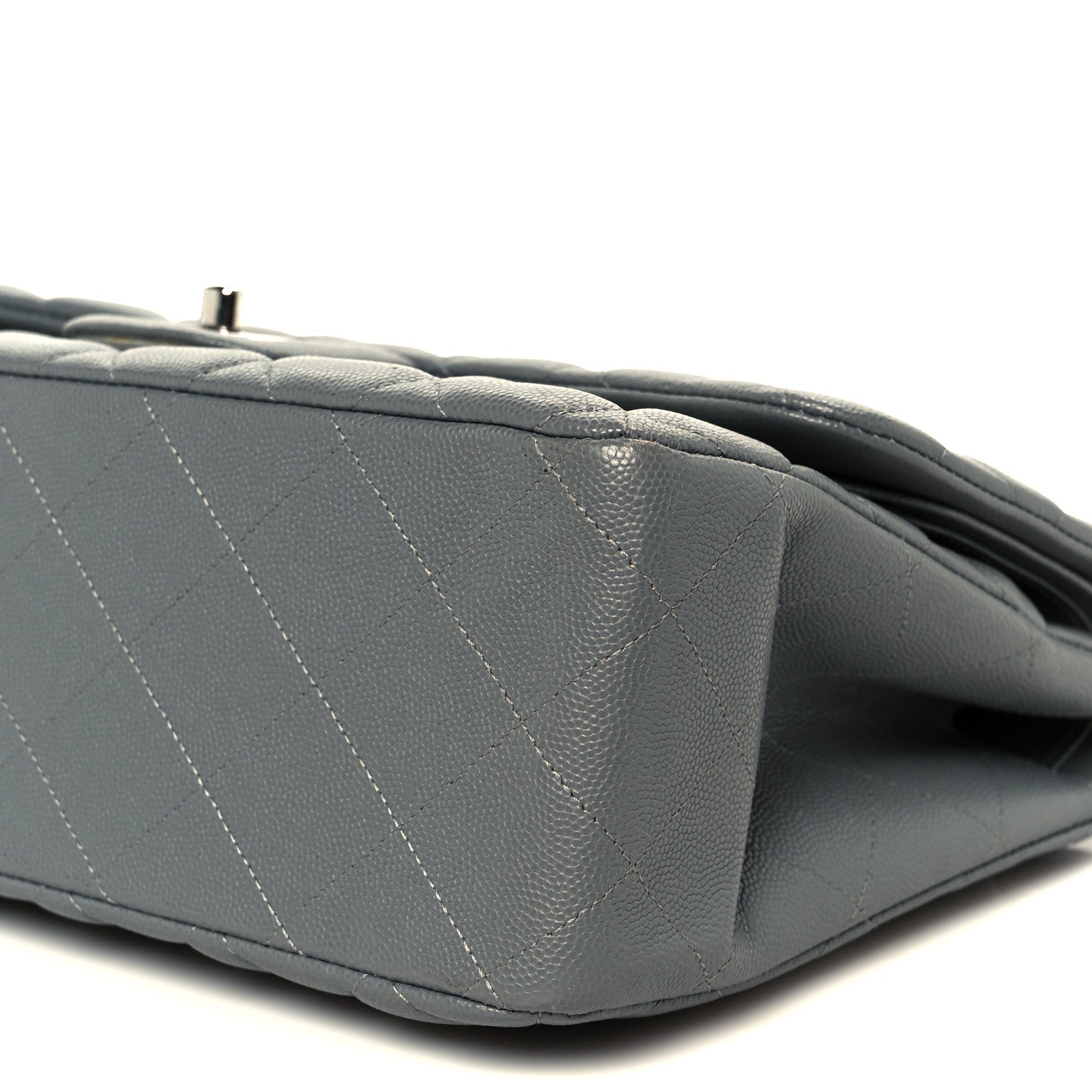 Chanel Caviar Quilted Jumbo Double Flap Grey 1781172 – FASHIONPHILE
