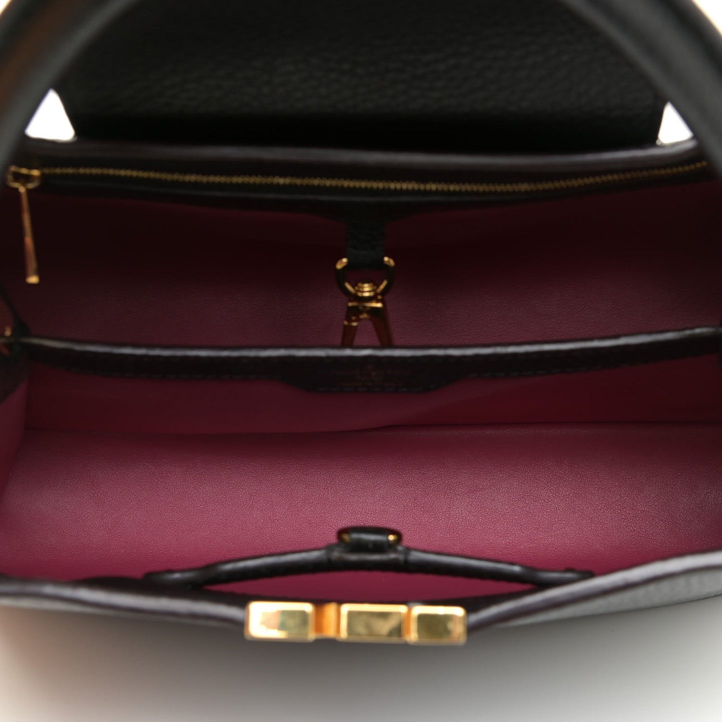 Taurillon Capucines PM Black