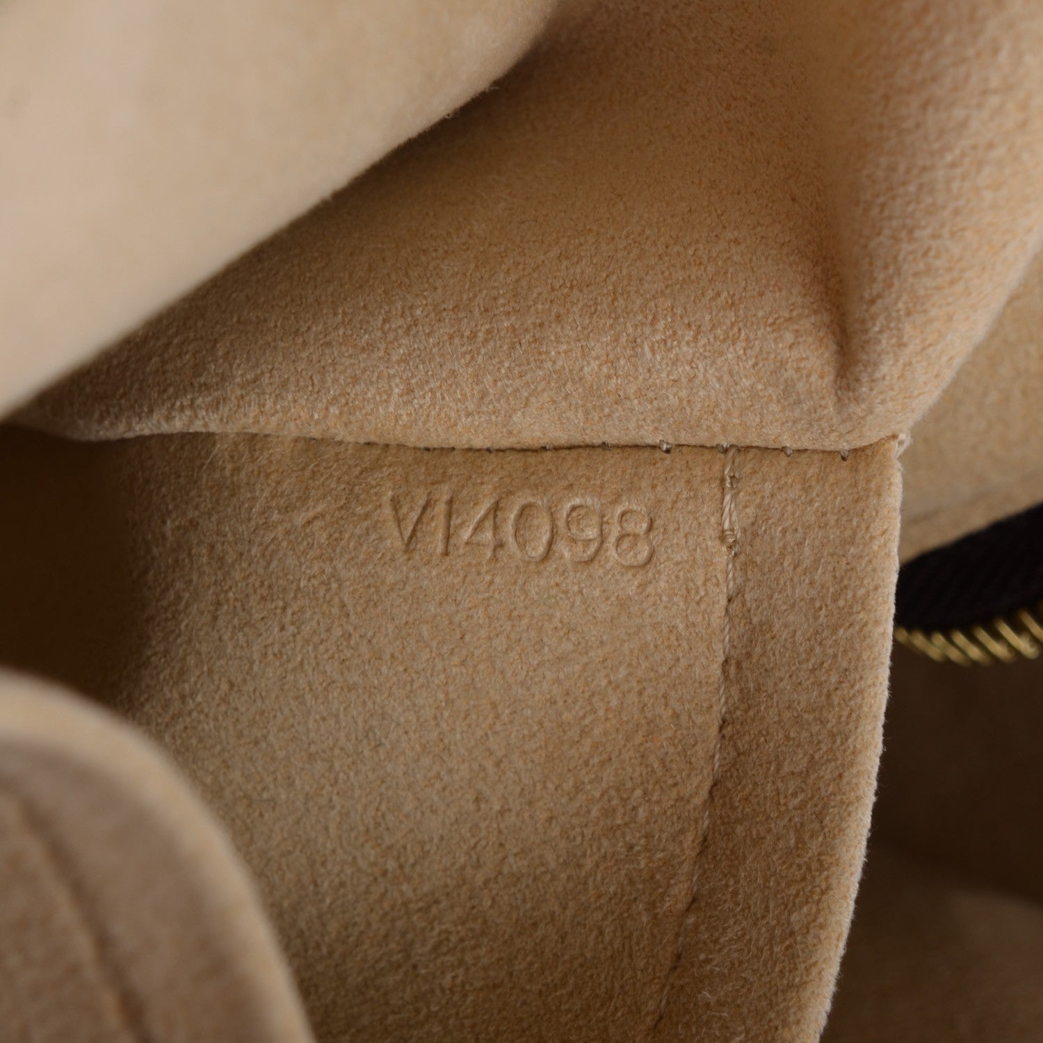 Louis Vuitton Monogram Manhattan PM 7 of 8