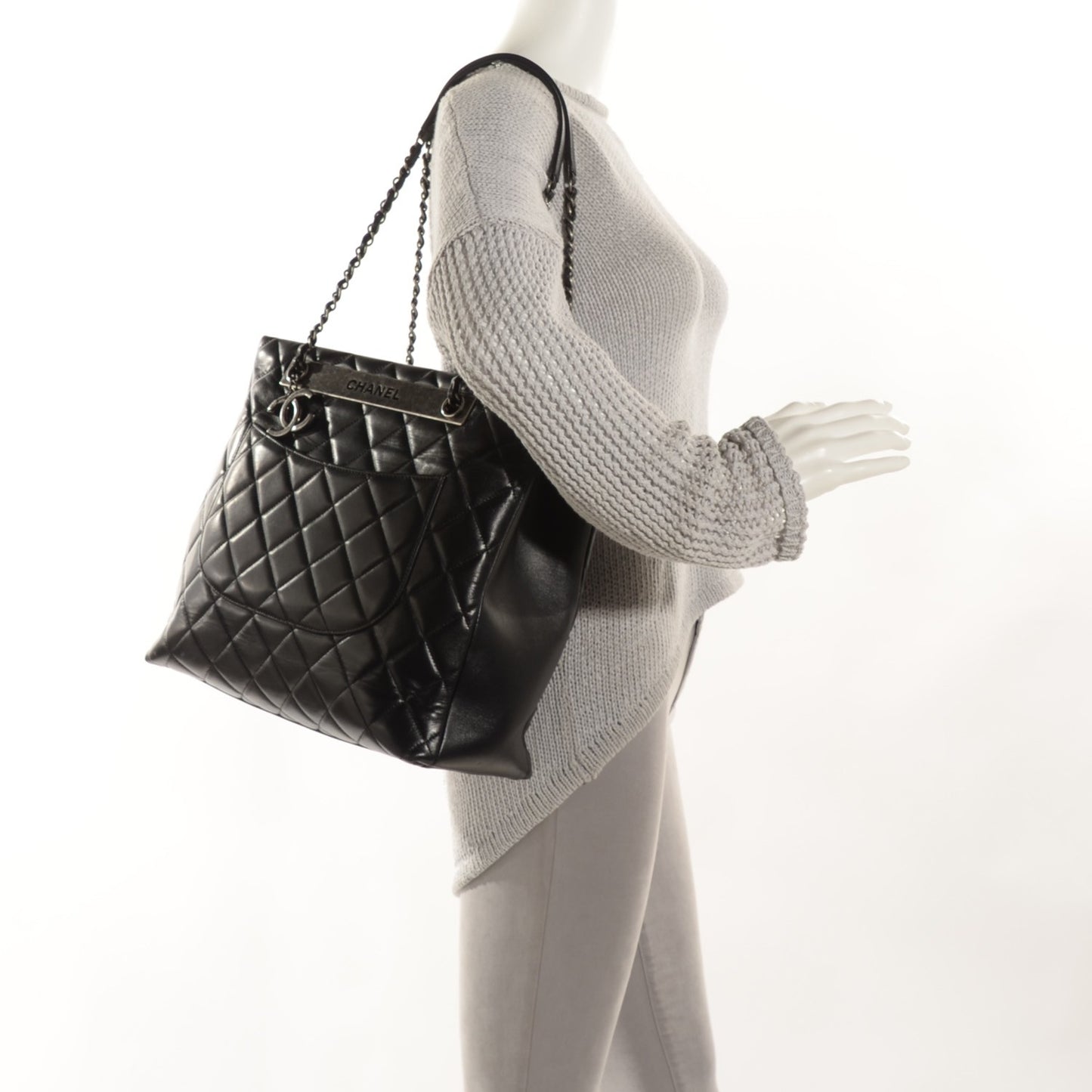 Lambskin Quilted Trendy CC Shopping Tote Black