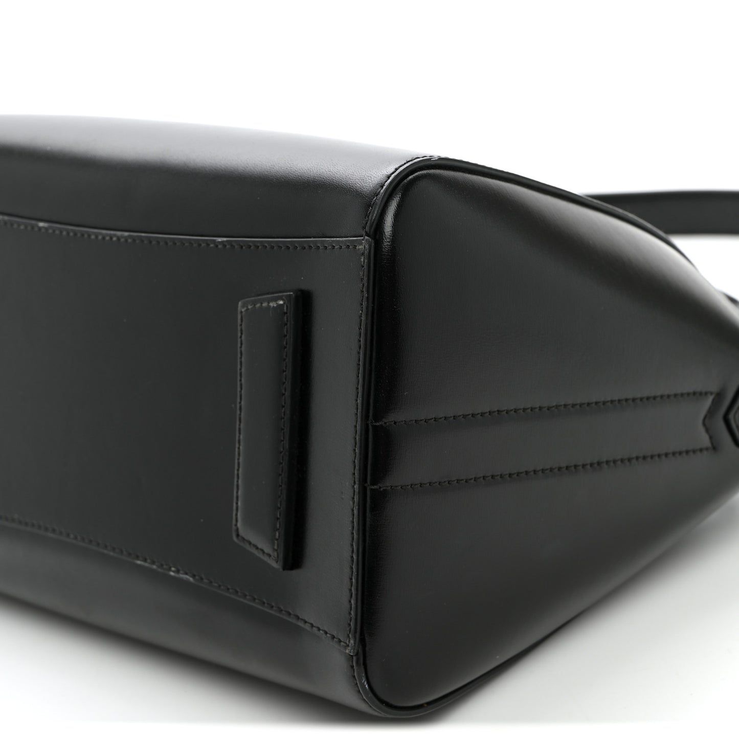 Shiny Lord Calfskin Small Antigona Black
