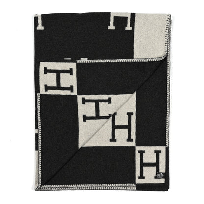 Hermes Wool Cashmere Avalon Blanket Ecru Gris Fonce 2 of 3