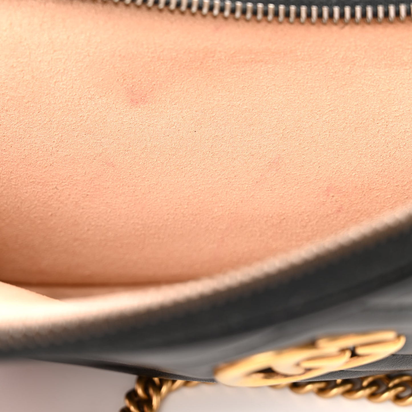 Calfskin Matelasse Mini GG Marmont Chain Crossbody Bag Black