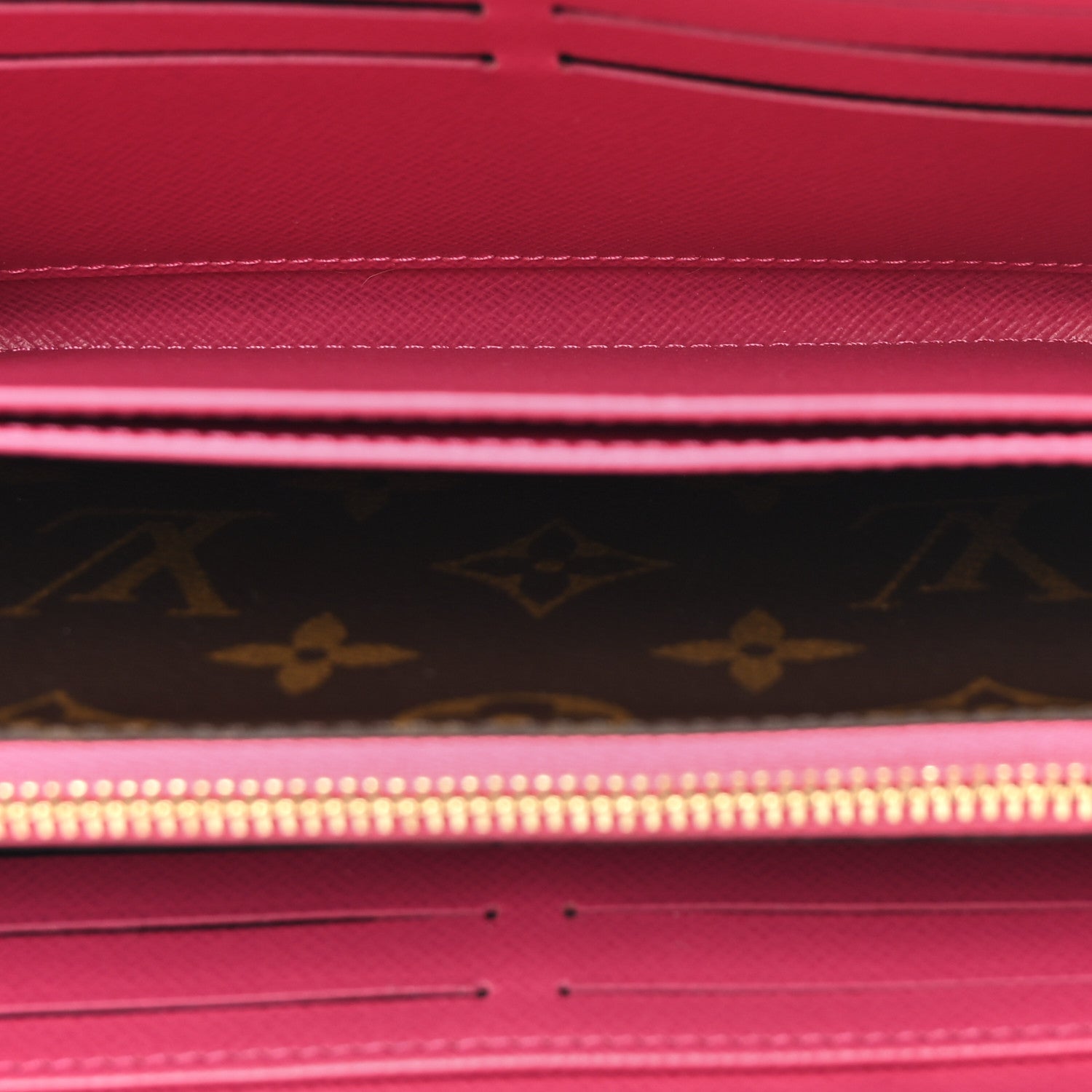 Louis Vuitton Monogram 2021 Christmas Animation Hollywood Zippy Wallet 6 of 8