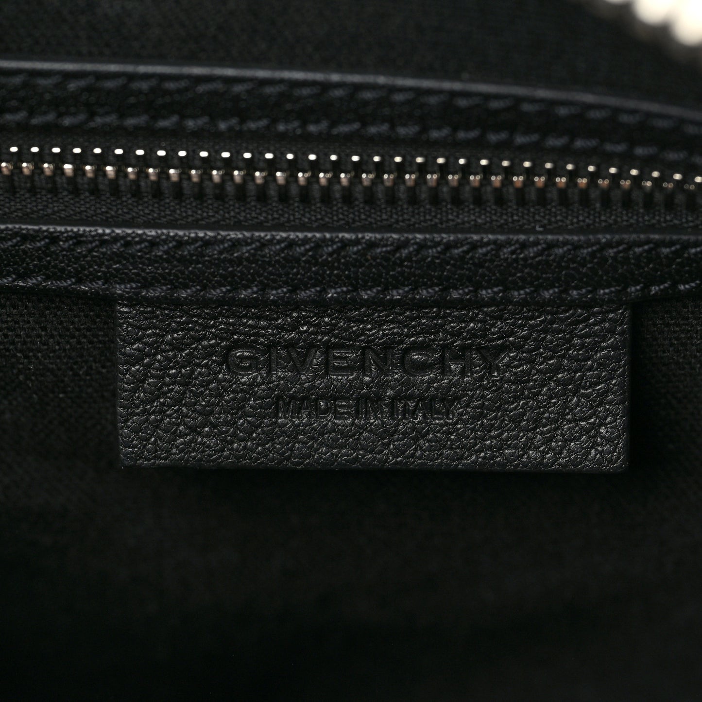 Sugar Goatskin Small Antigona Black
