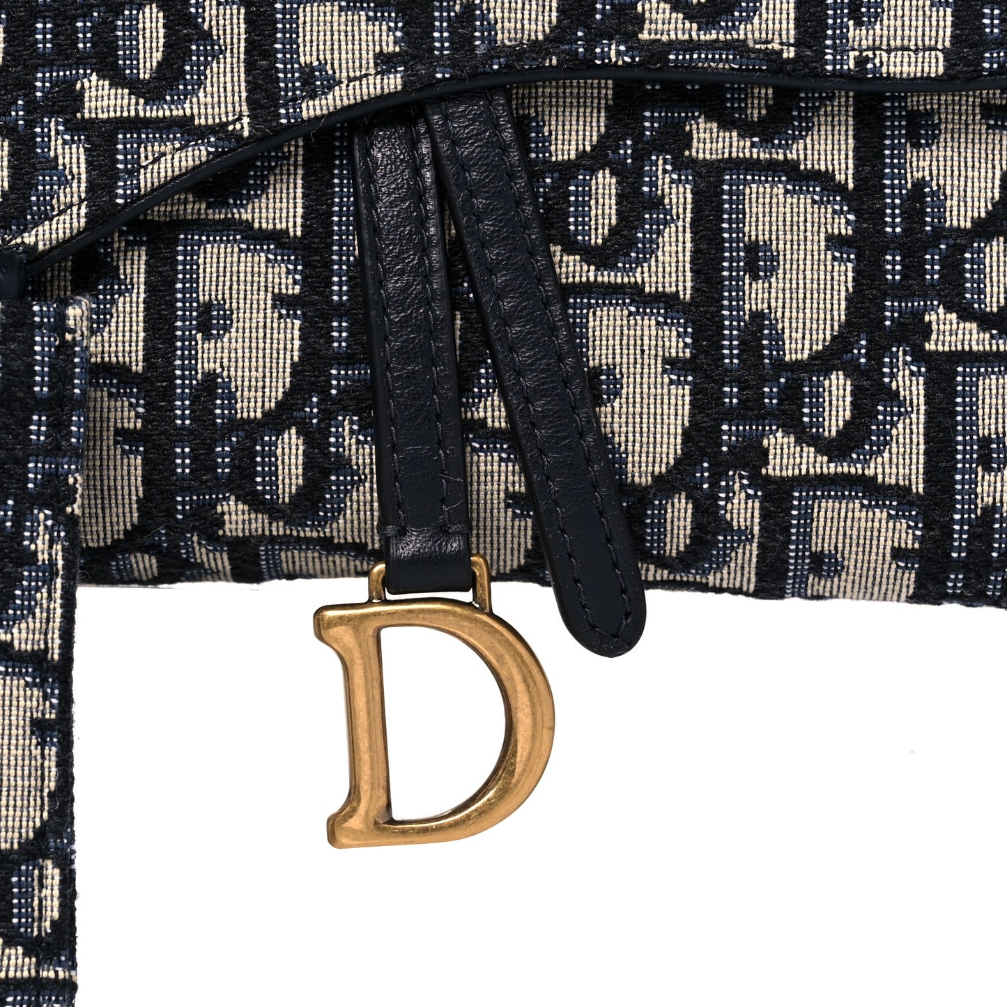 Oblique Saddle Chain Long Wallet Blue