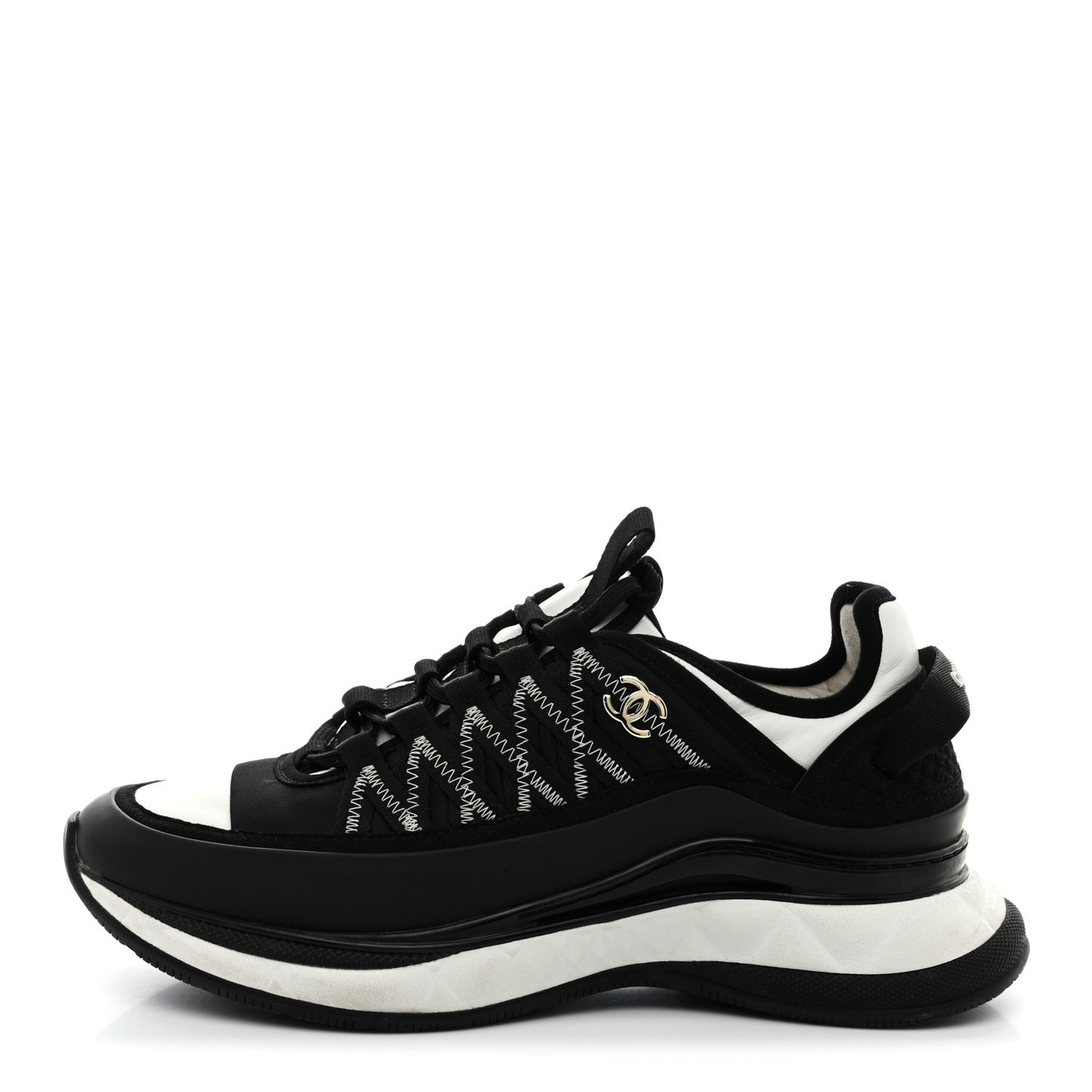 Mixed Fibers Suede Calfskin CC Sneakers 39 Black White