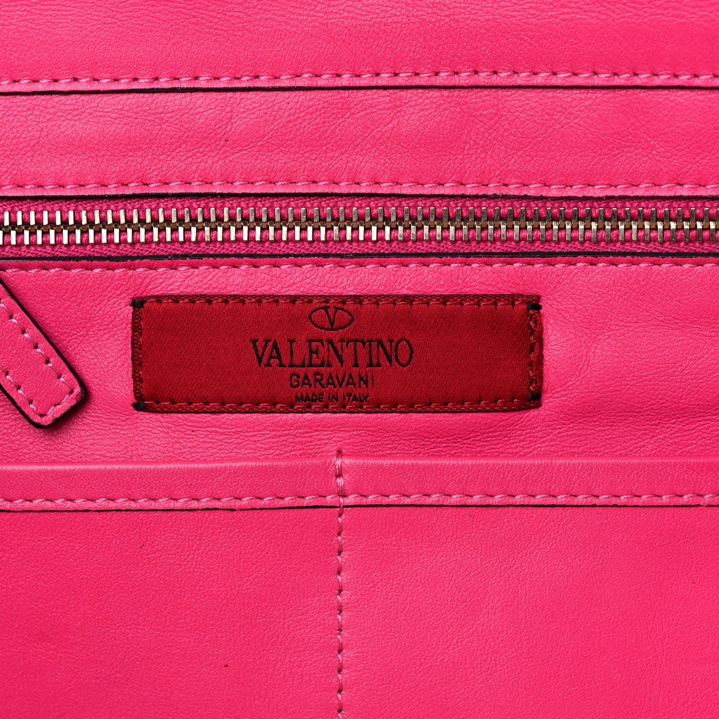 Vitello Medium Rockstud All Over Tote Pop Fuxia