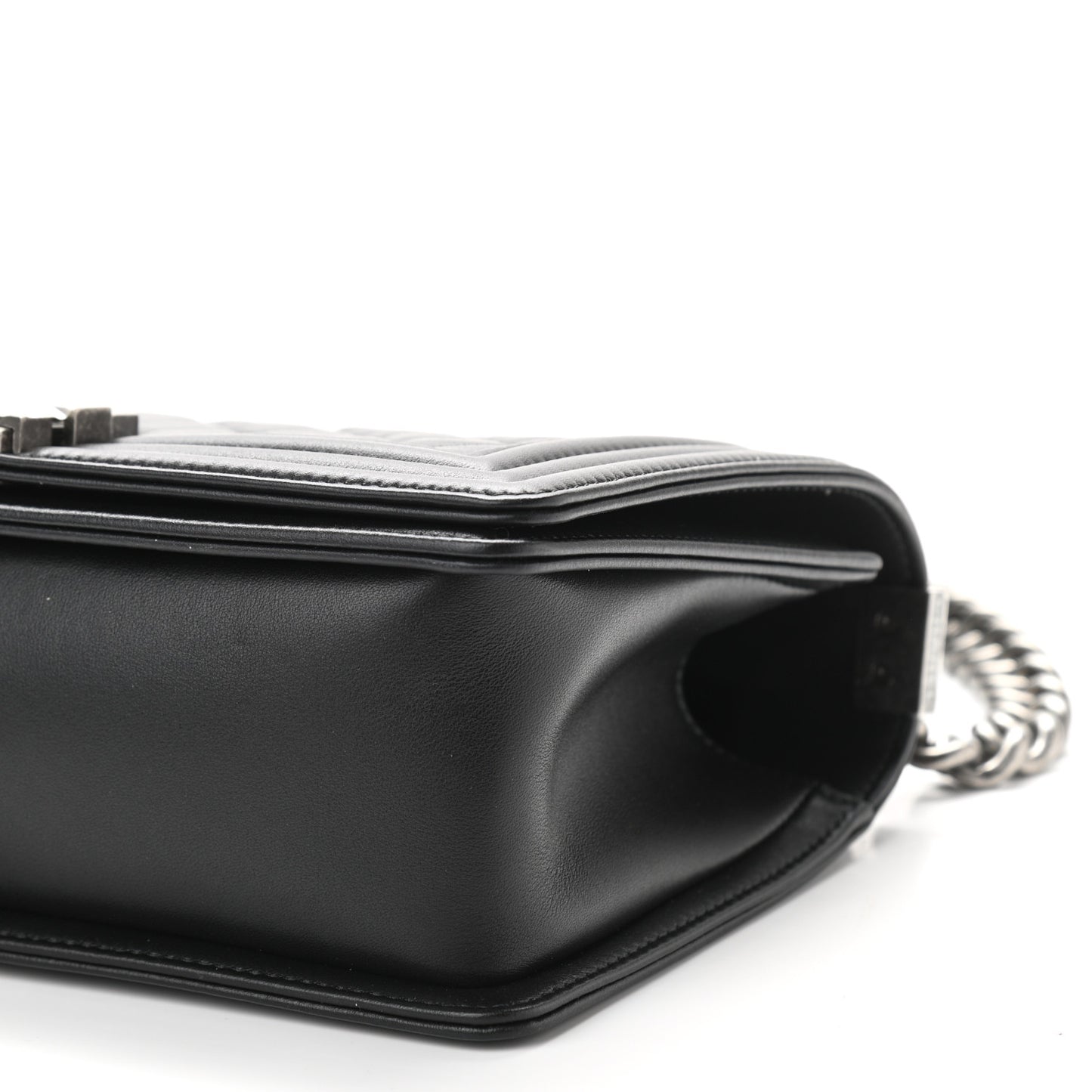 Calfskin Quilted Medium Boy Flap Black
