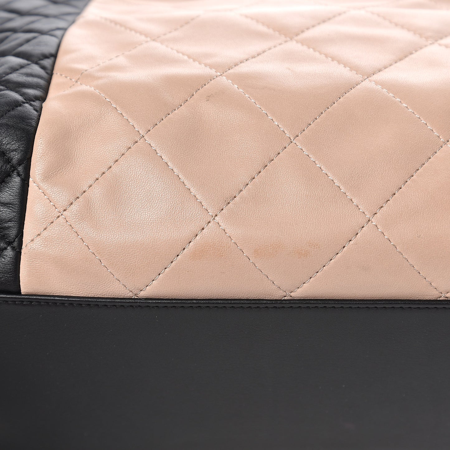 Lambskin Quilted CC Shopping Tote Black Rose Clair
