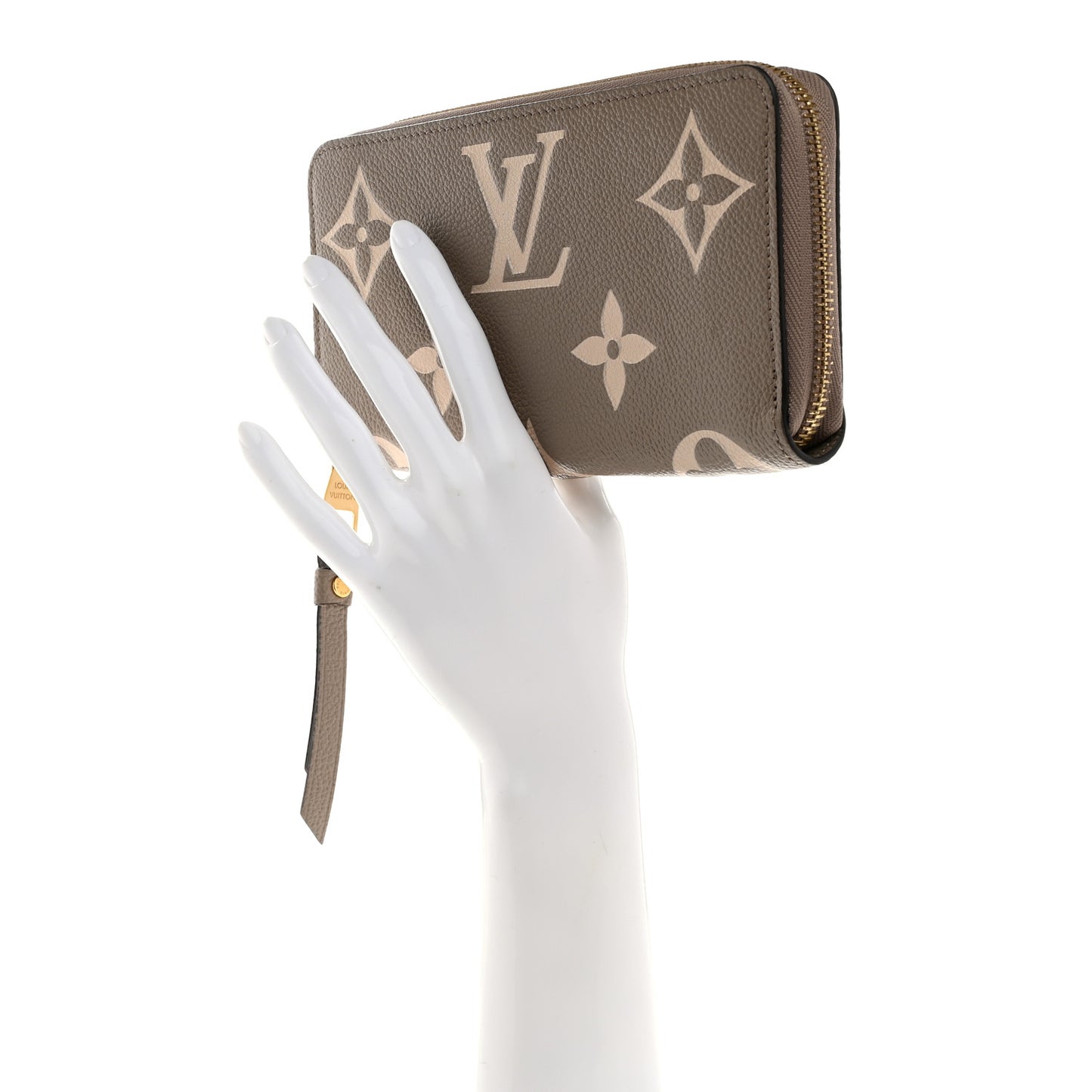 Empreinte Monogram Giant Zippy Wallet Tourterelle Creme