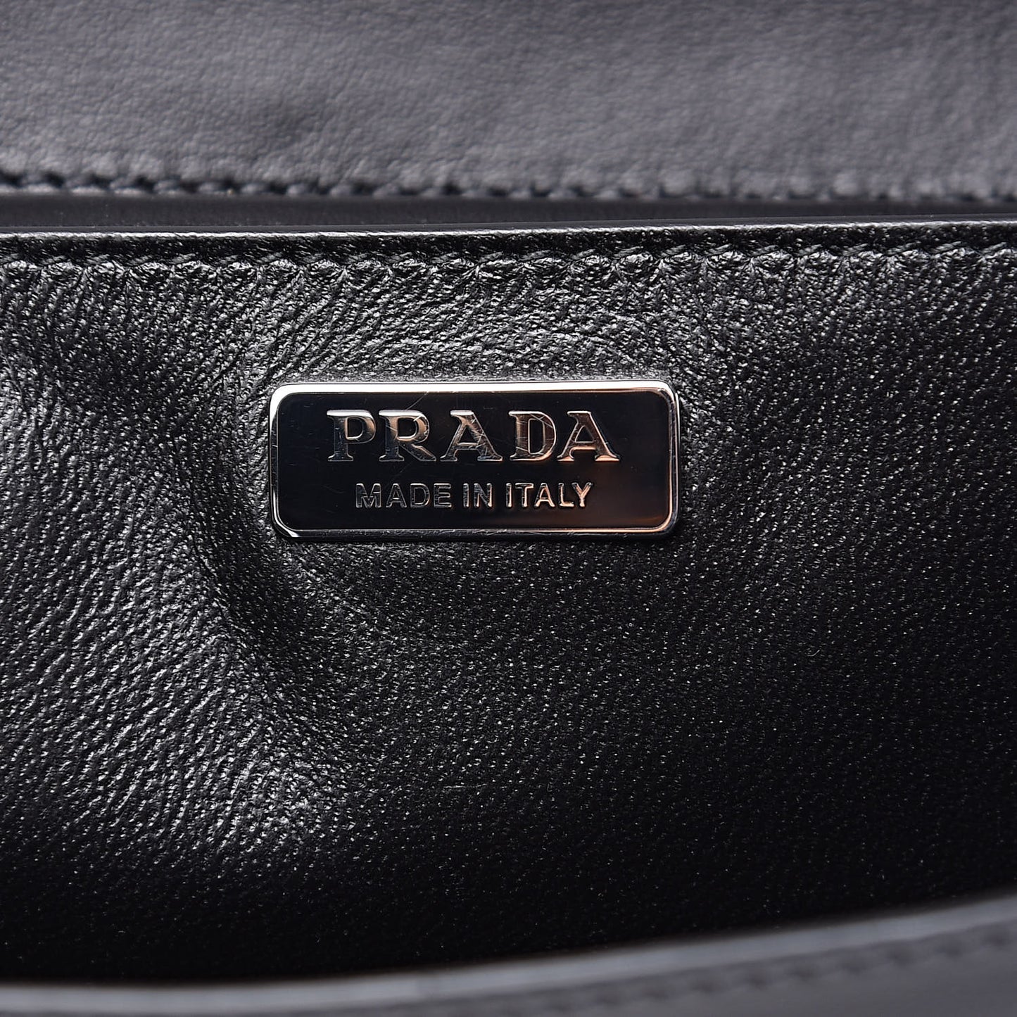 City Calf Saffiano Cahier Bag Black