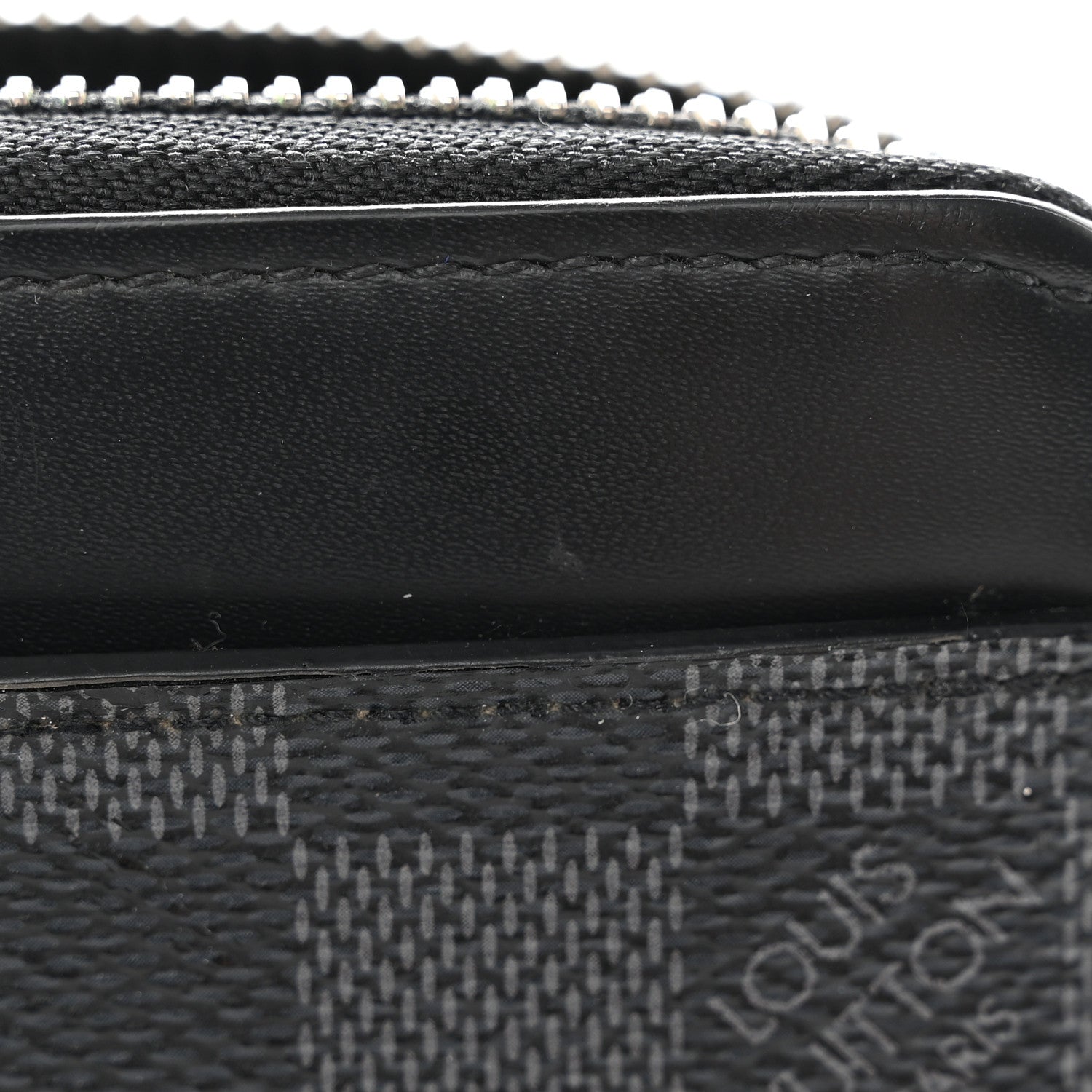 Louis Vuitton Damier Graphite Dragonne Zippy Wallet 9 of 11