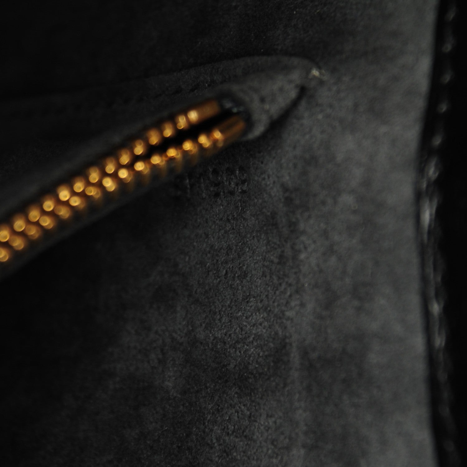 Louis Vuitton Epi Buci Black 14 of 14