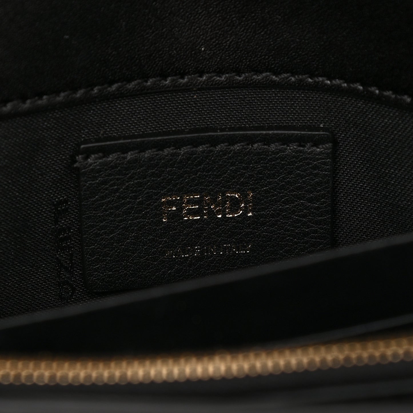 Vitello Liberty Lucido F is Fendi Wallet on Chain Black