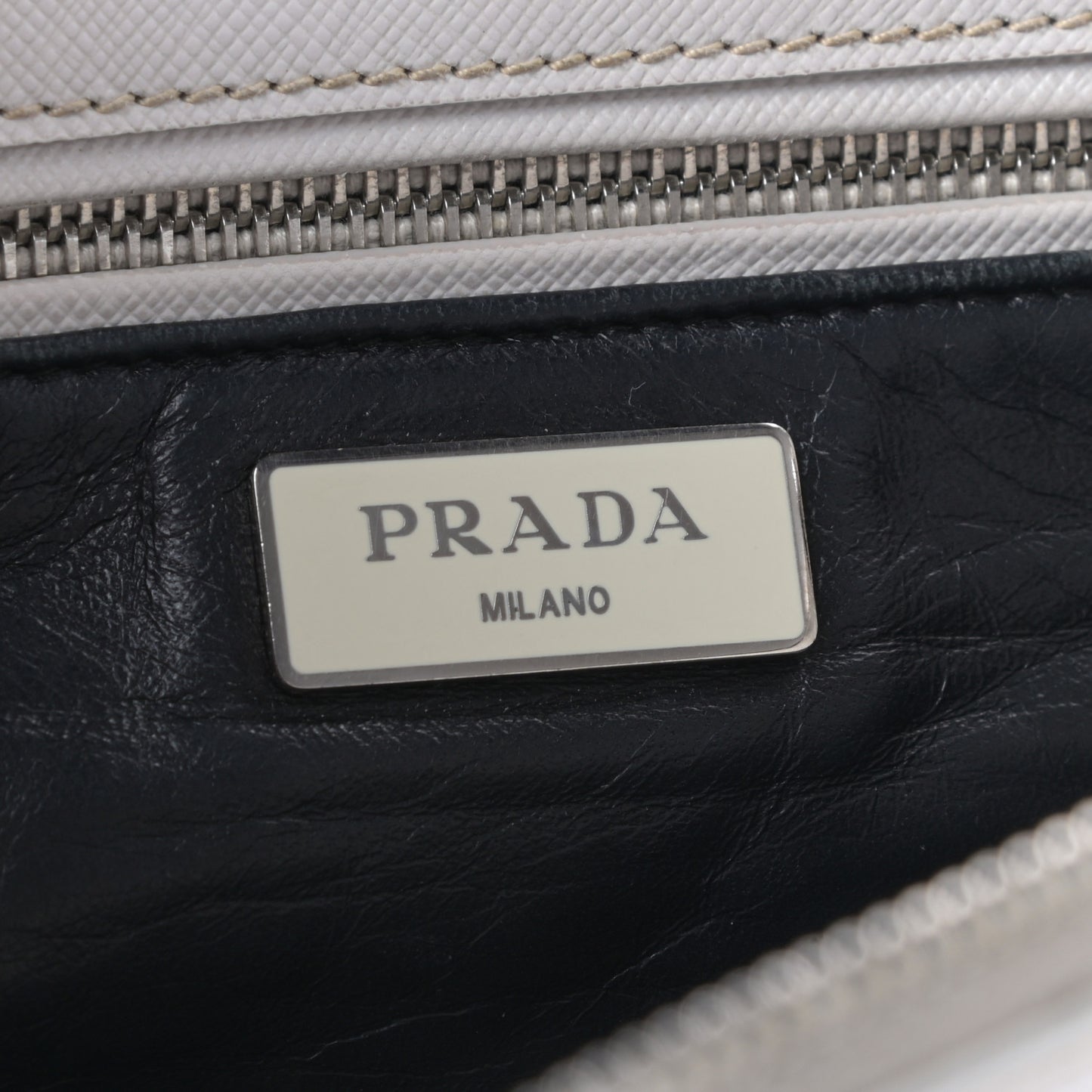 Saffiano Small Galleria Double Zip Tote Talco Black