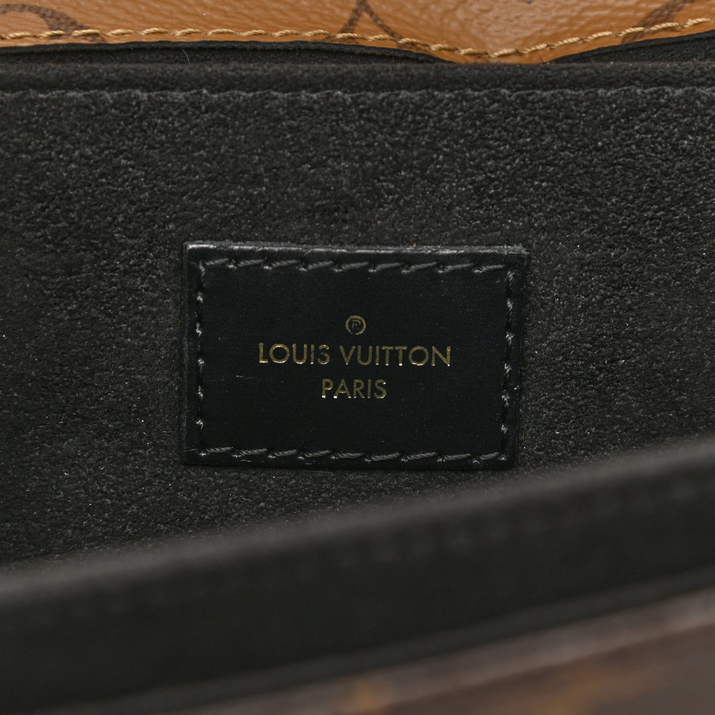Reverse Monogram Pochette Metis