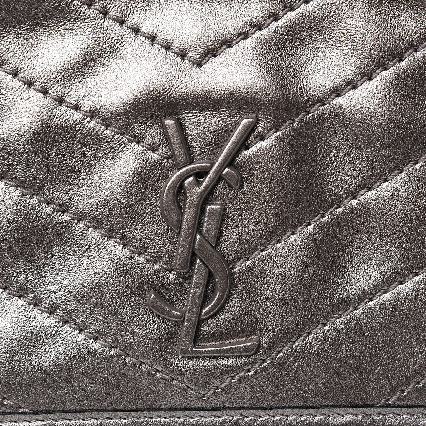 Metallic Calfskin Matelasse Monogram Niki Chain Wallet Platinum