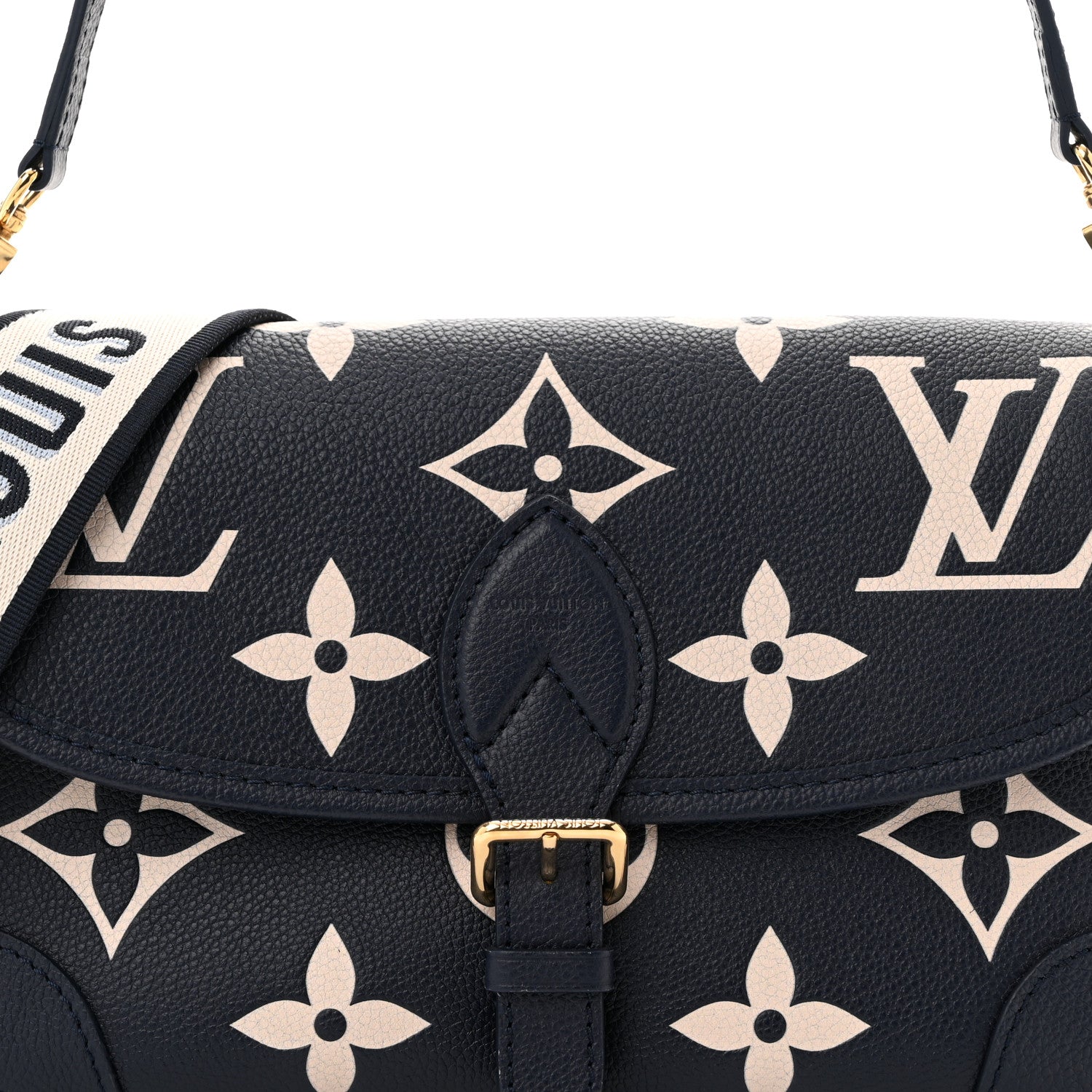 Louis Vuitton Empreinte Giant Monogram Diane Navy Creme 7 of 10