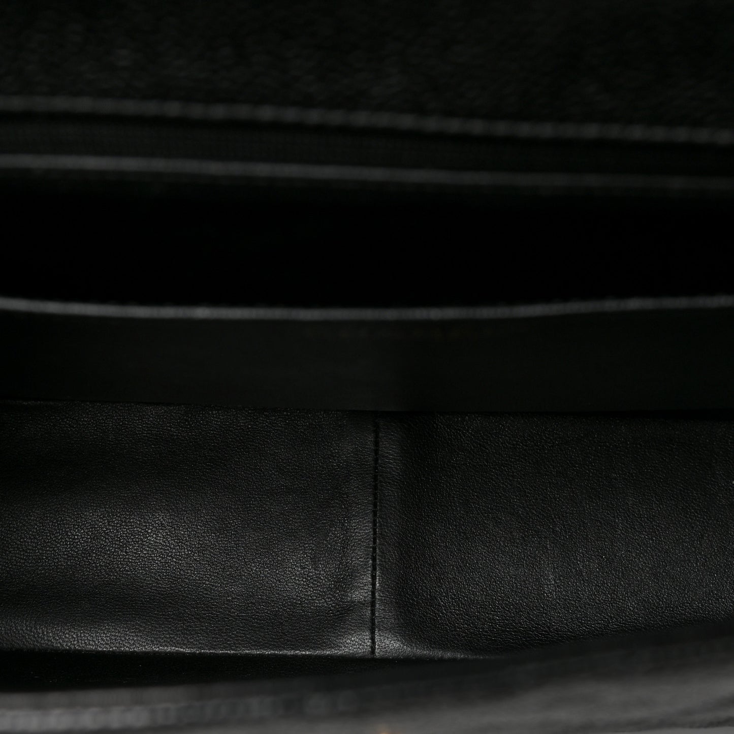 Caviar Quilted Jumbo Single Flap Black