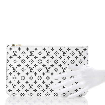 Louis Vuitton Monogram Giant Neverfull MM GM Pochette White 2 of 9