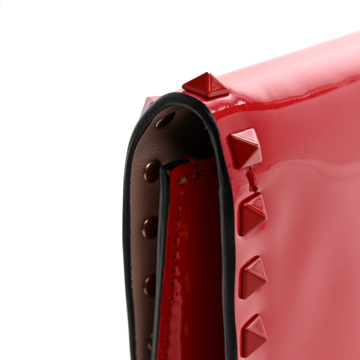 Patent Monochrome Rockstud Wristlet Clutch Rosso Valentino
