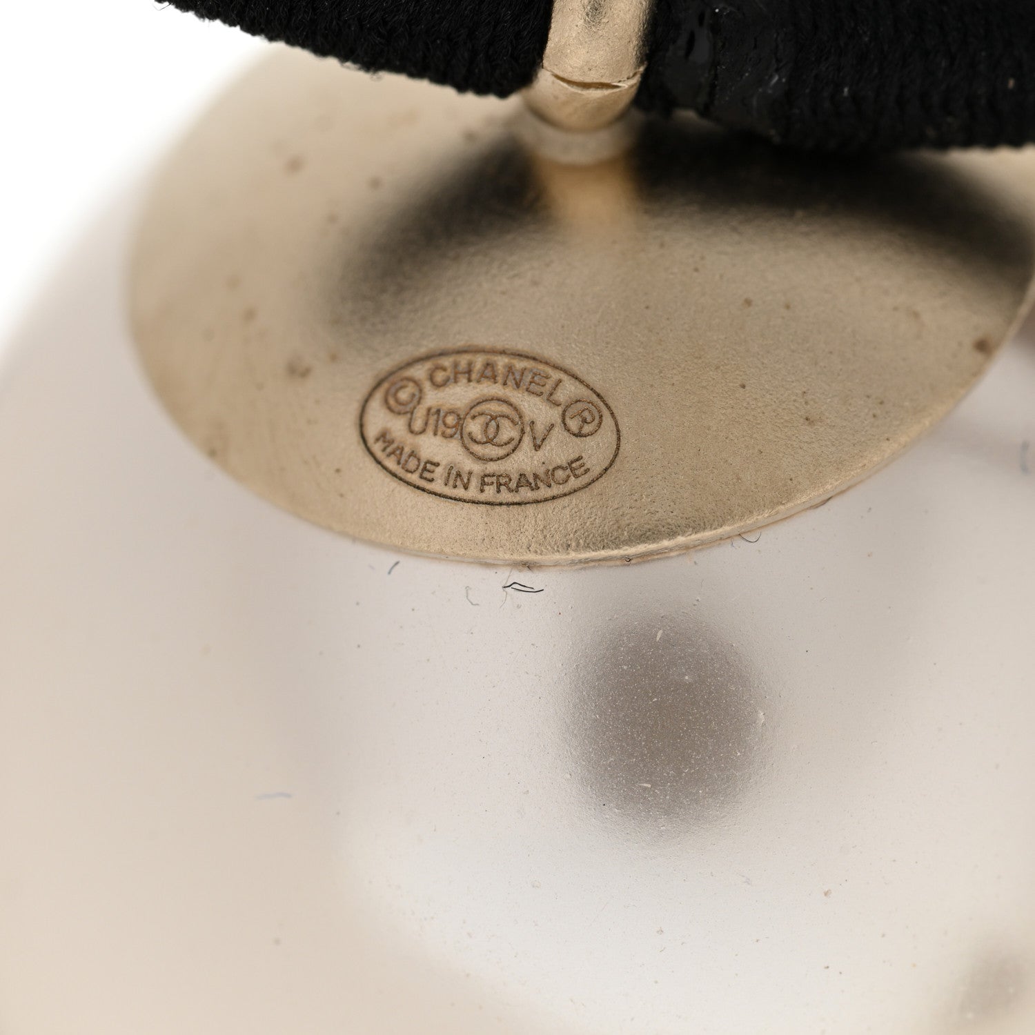 Chanel Pearl CC Hair Tie Black White 4 of 5