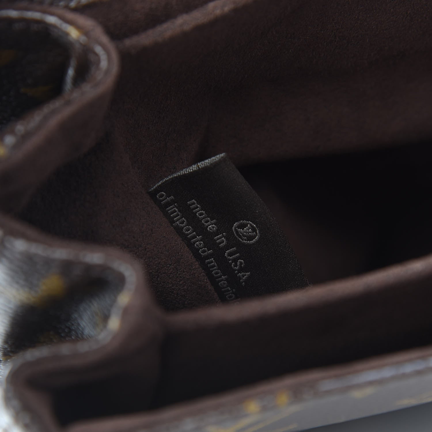 Louis Vuitton Monogram Pochette Metis 7 of 9