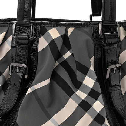 Burberry Nylon Beat Check Lowry Black 9 of 12