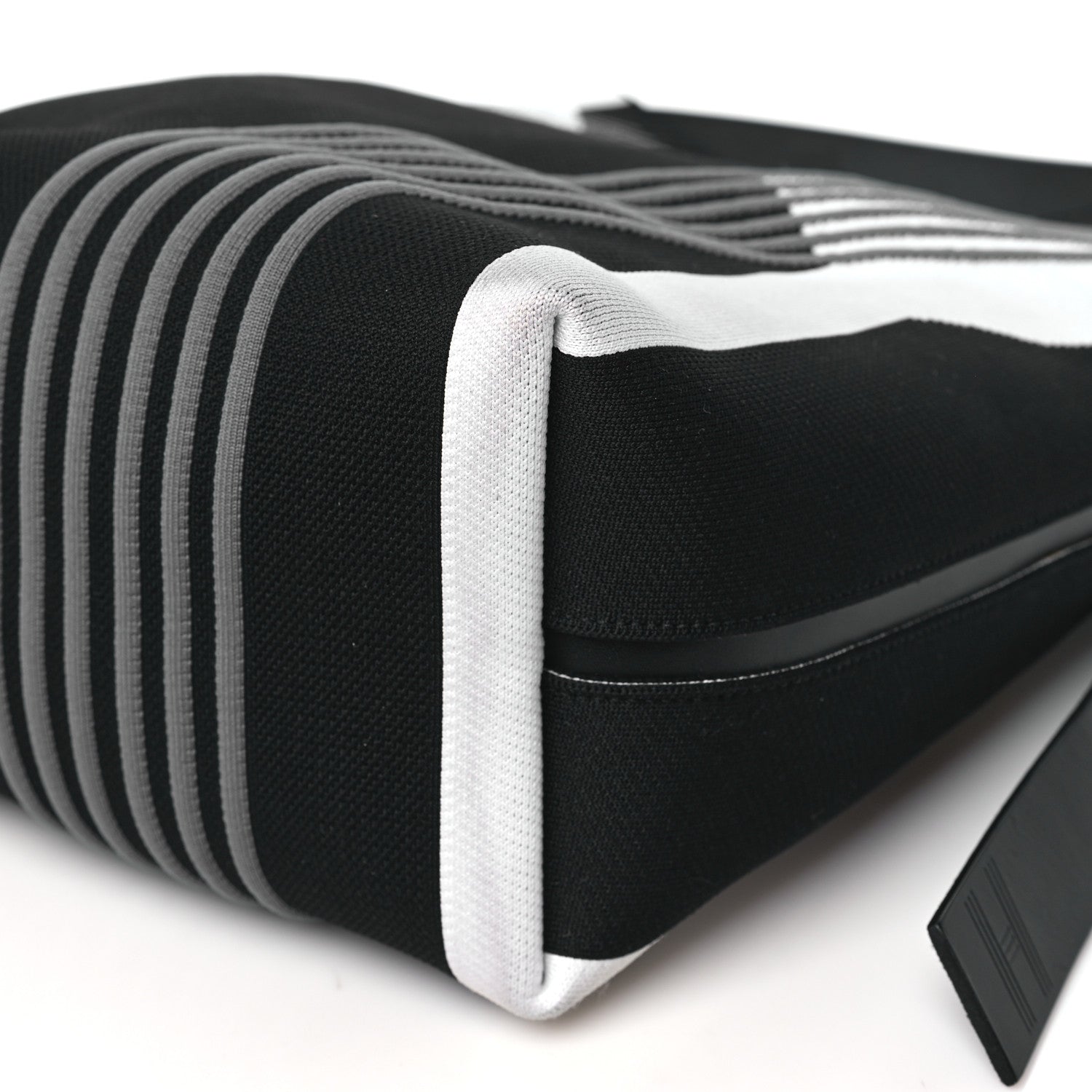 Hermes Technical Mesh Hunter Calfskin Etriviere Dynamo Shoulder Bag MM Black 9 of 9