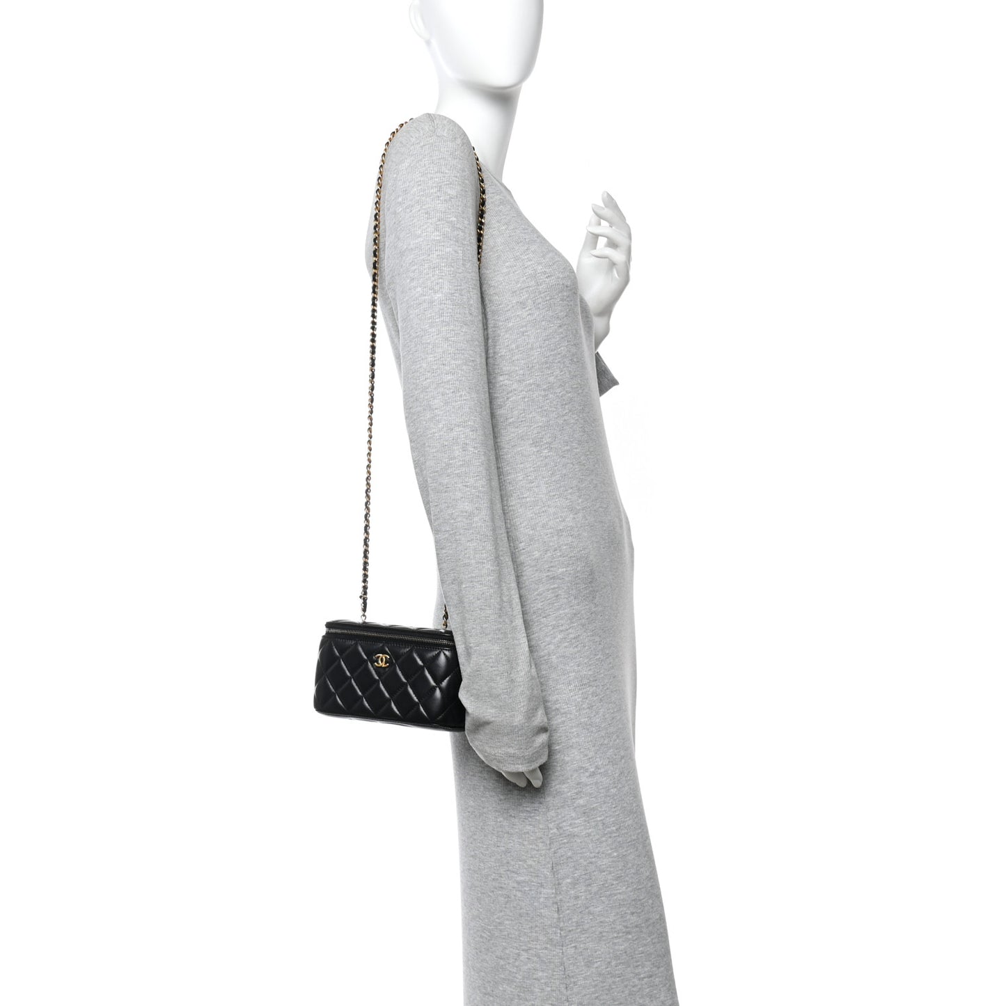 Lambskin Quilted Pearl Crush Small Vanity Case With Chain Black