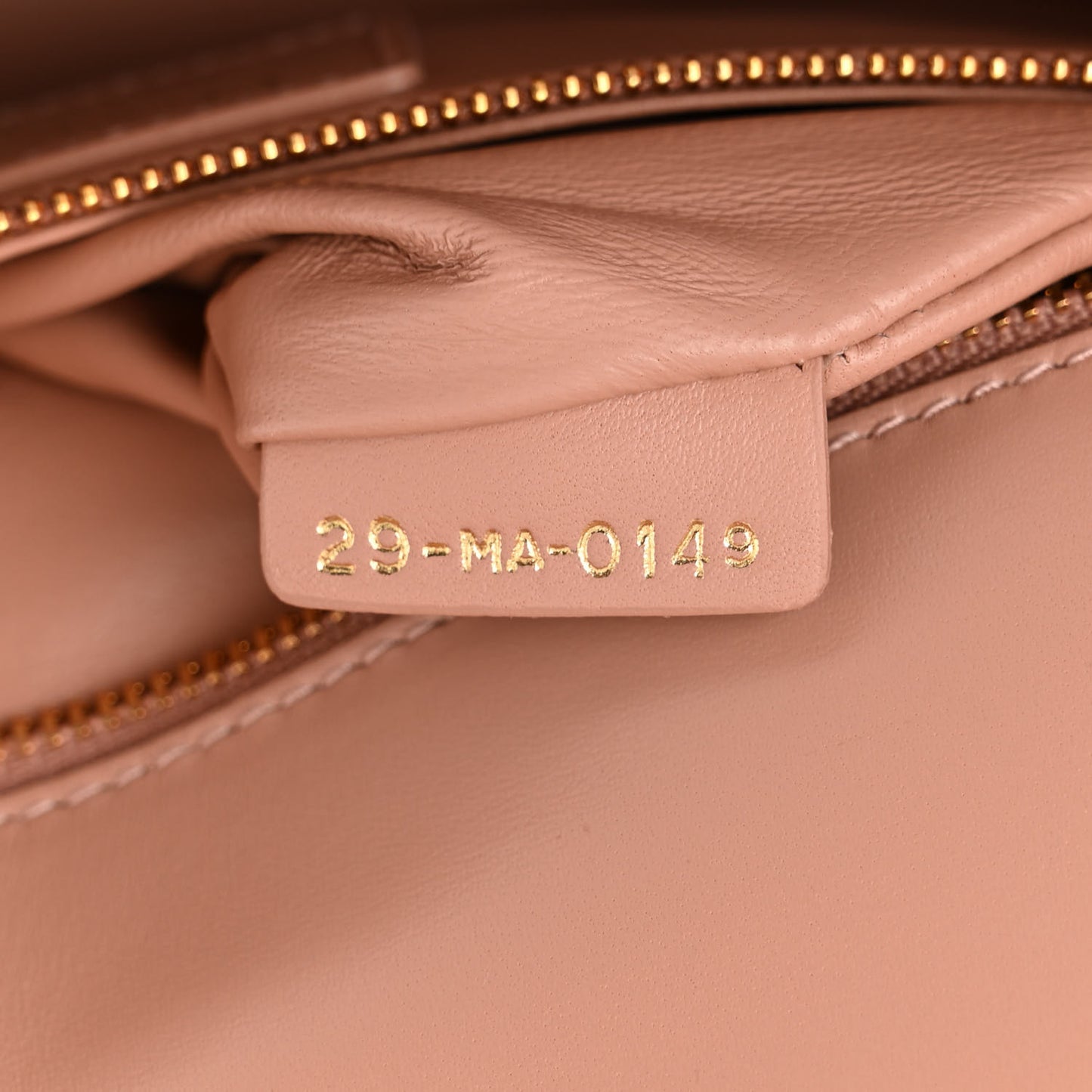 Box Calfskin 30 Montaigne Flap Bag Rose Des Vents