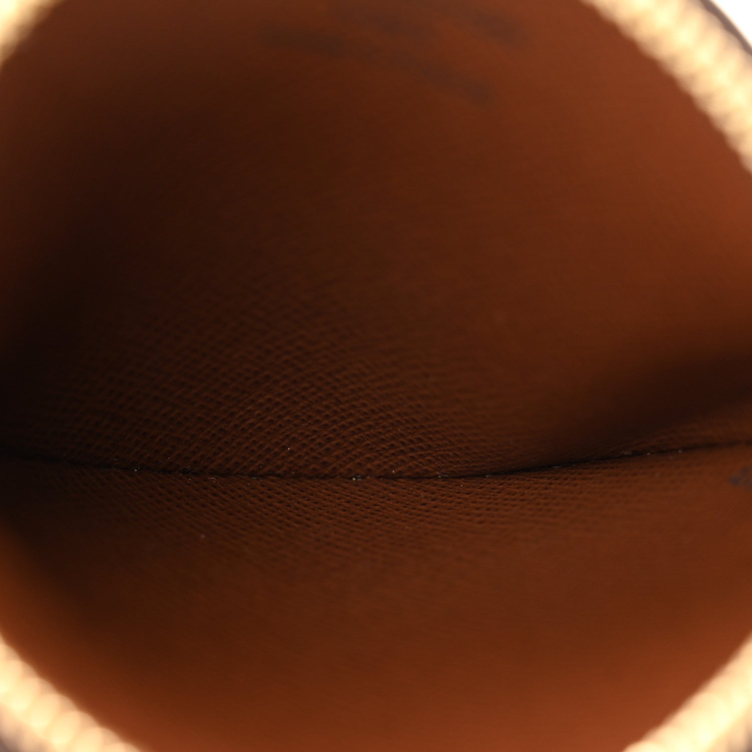 Louis Vuitton Monogram Round Coin Purse 5 of 8