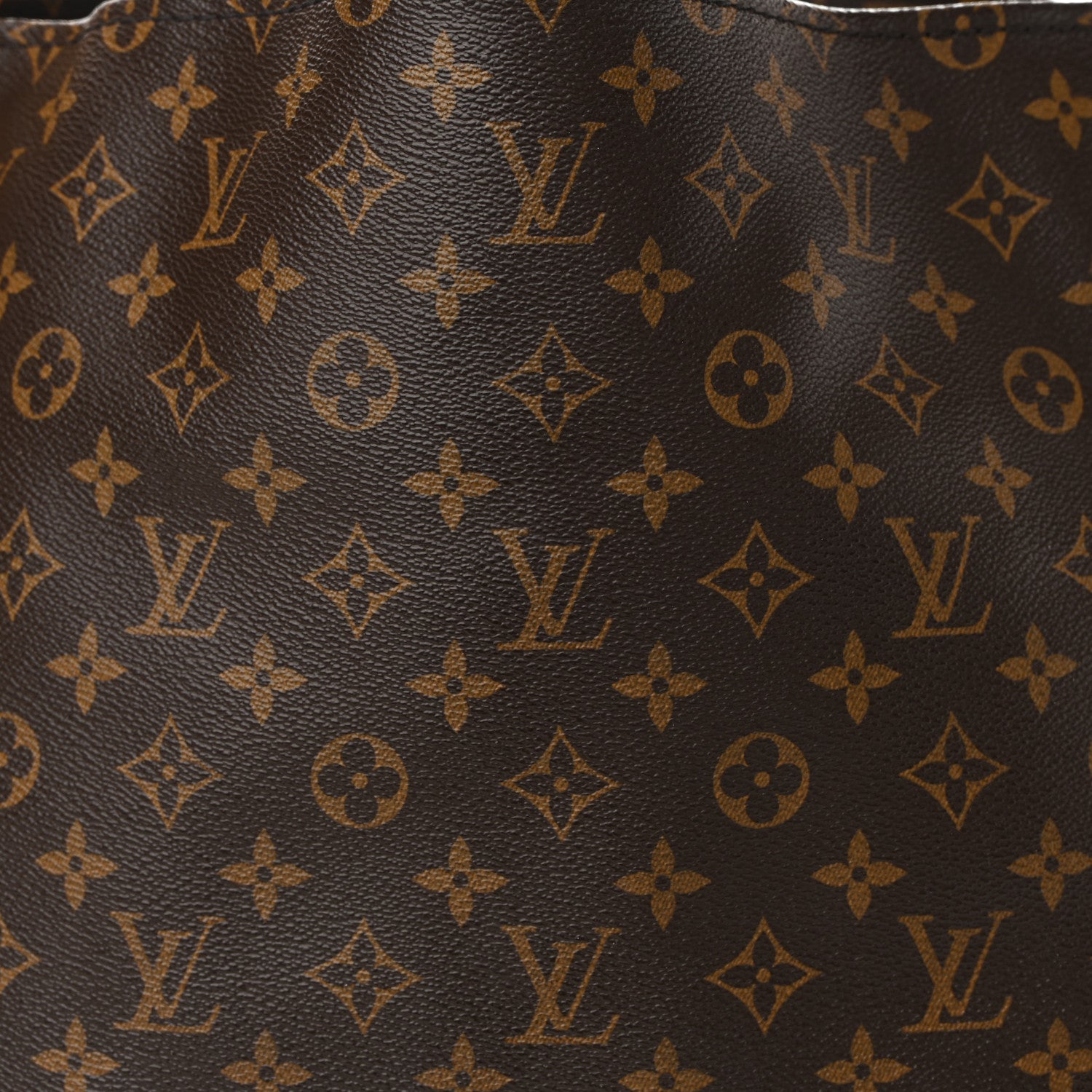 Louis Vuitton Monogram Artsy GM 7 of 9