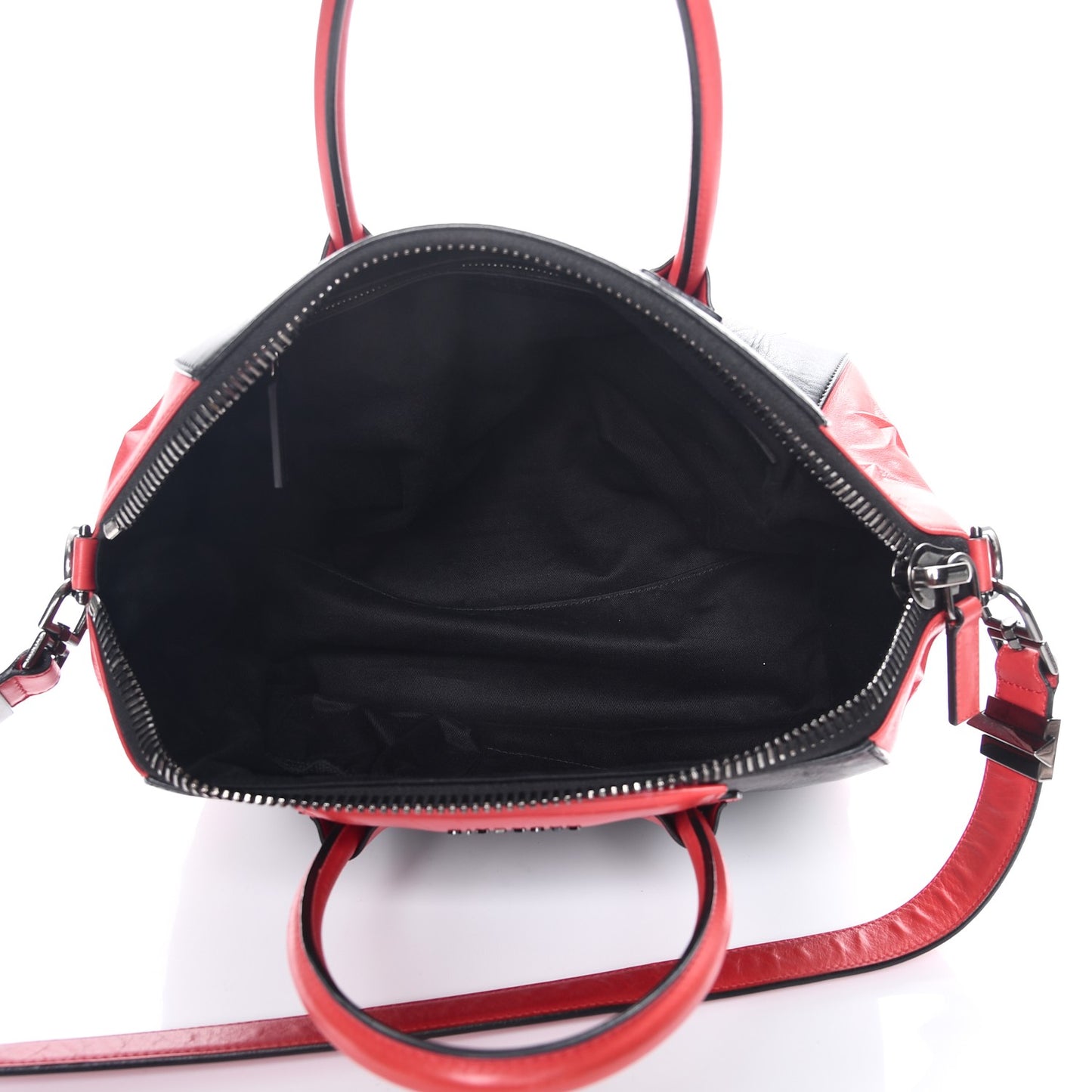 Smooth Calfskin Star Embossed Medium Antigona Black Red