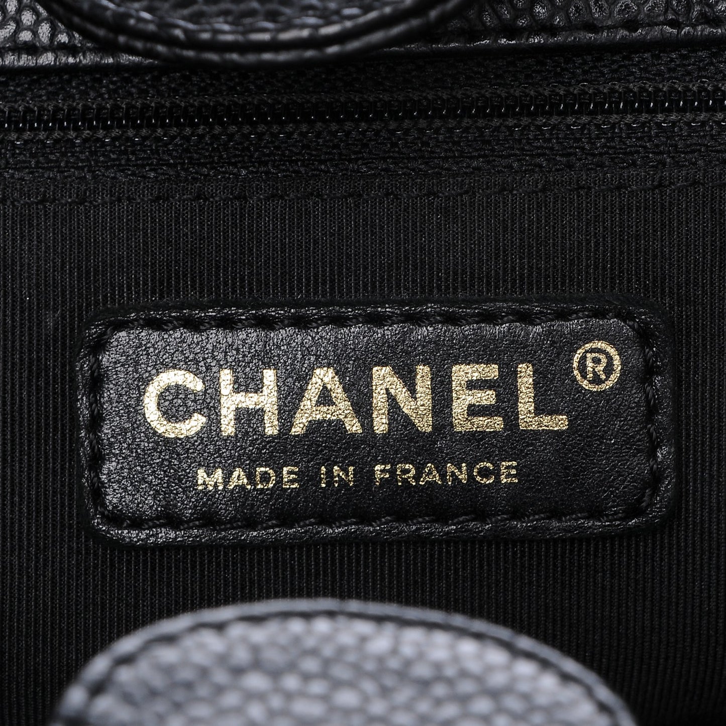 Caviar Quilted Petit Shopping Tote PST Black