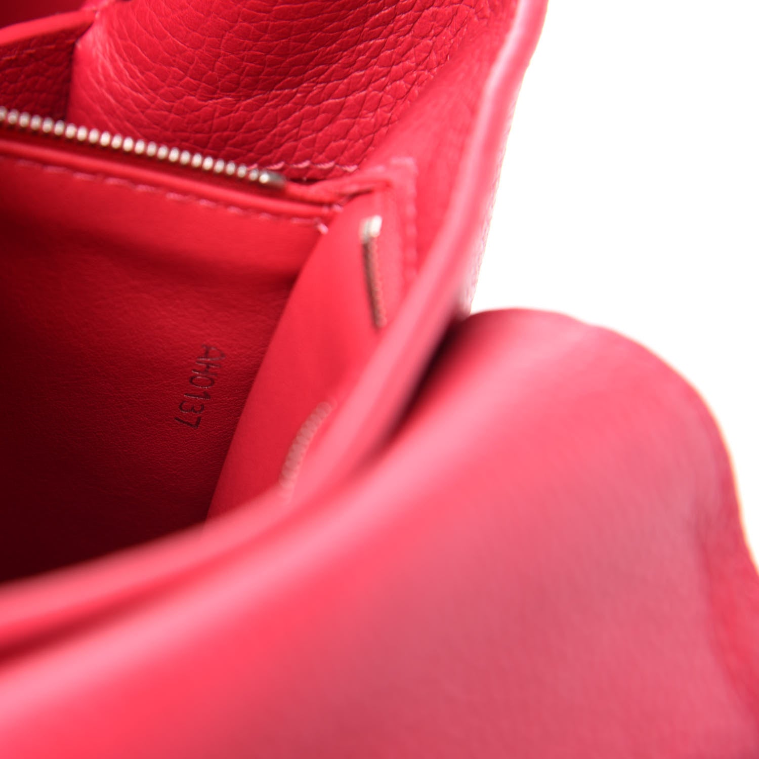 Louis Vuitton Taurillon Capucines Studs PM Bougainvillea 7 of 10