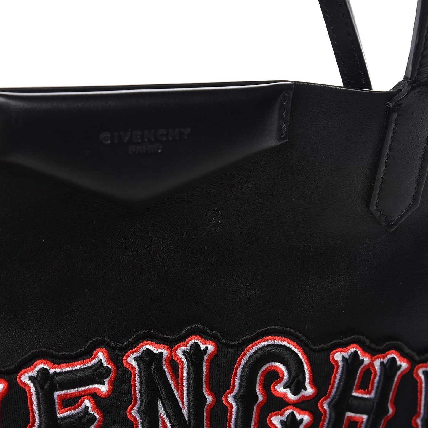 Calfskin Gothic Large Antigona Tote Black